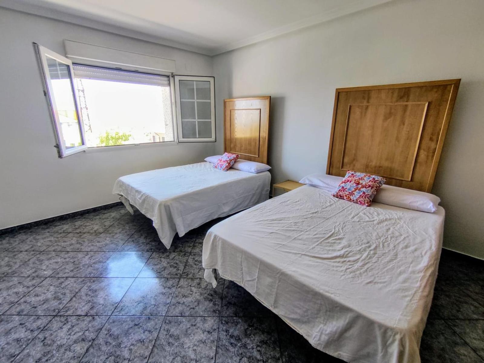 Preciosa Villa Para Grupos Grandes Con Piscina Y Bbq Casarrubios del Monte Bagian luar foto