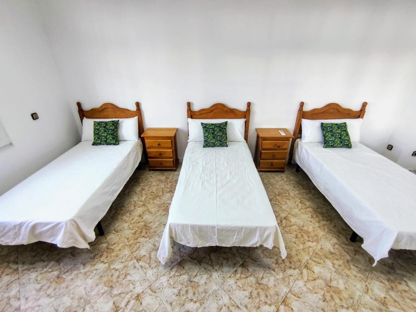 Preciosa Villa Para Grupos Grandes Con Piscina Y Bbq Casarrubios del Monte Ruang foto